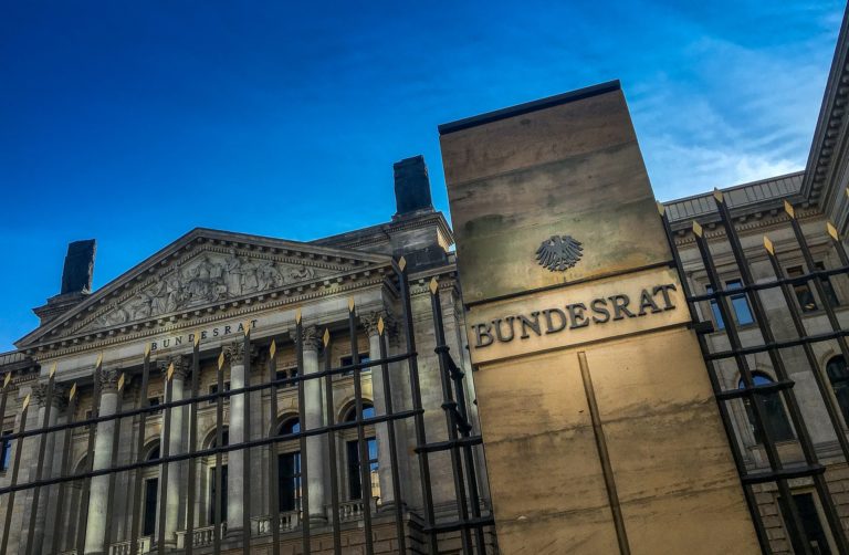 Erlanger Dissertation gewinnt Föderalismus-Preis 2021