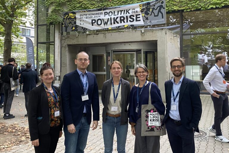 Erlanger Delegation auf dem DVPW-Kongress in Göttingen