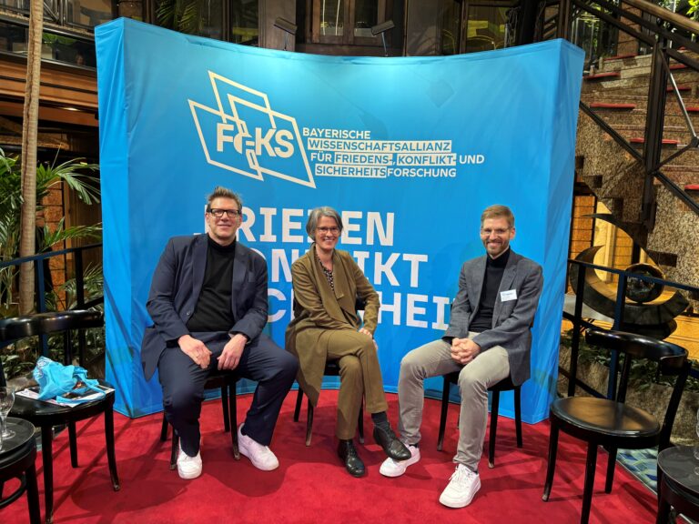 Auftakt Bayerische Wissenschaftsallianz zu Friedens-, Konflikt- und Sicherheitsforschung