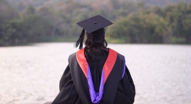 AFI Update 2025: Antipluralistische Parteien bedrohen die Wissenschaftsfreiheit